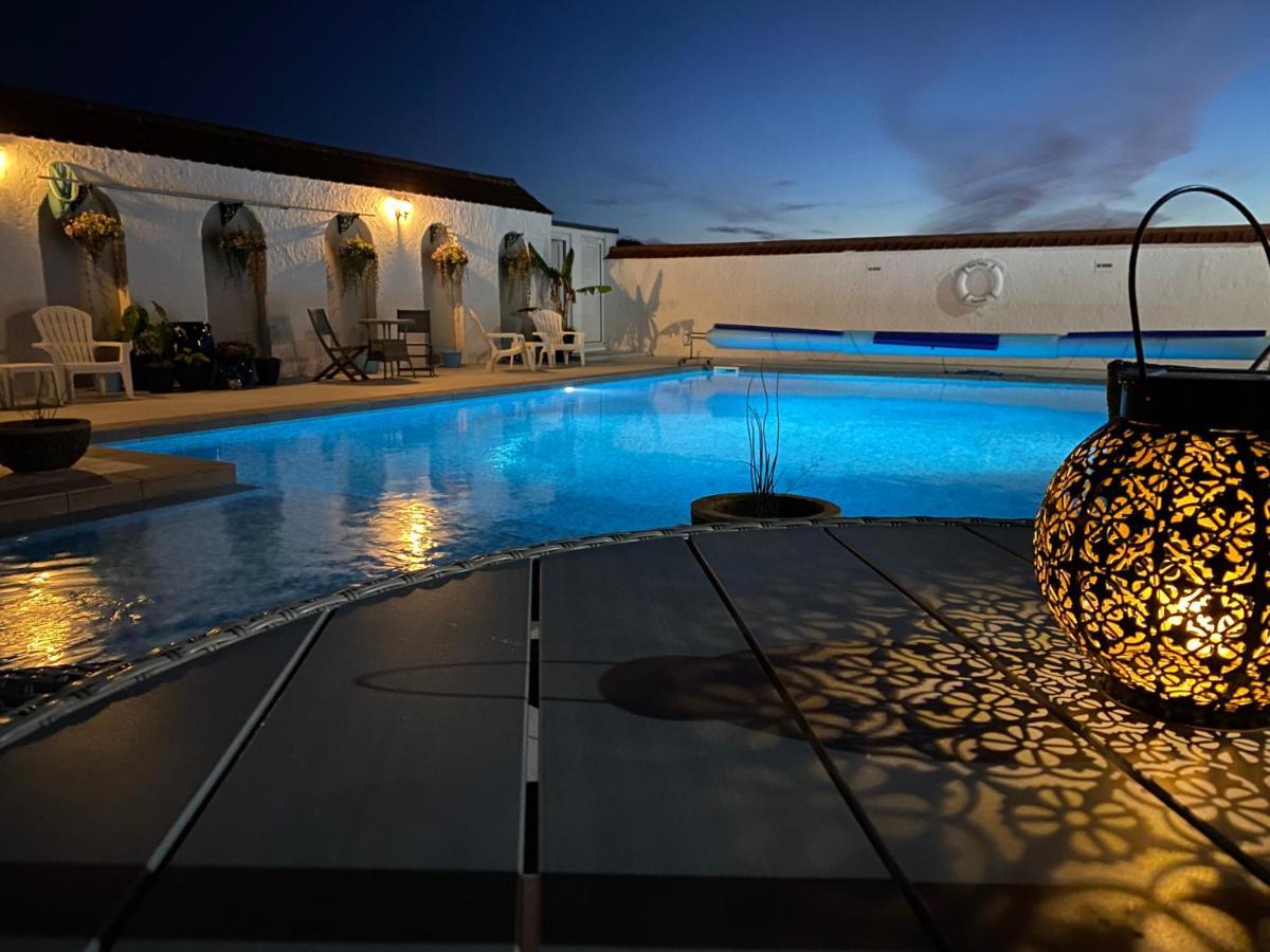 Beau Vallon Holiday Apartments Saint Peter Eksteriør bilde