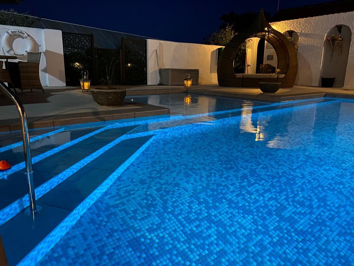 Beau Vallon Holiday Apartments Saint Peter Eksteriør bilde