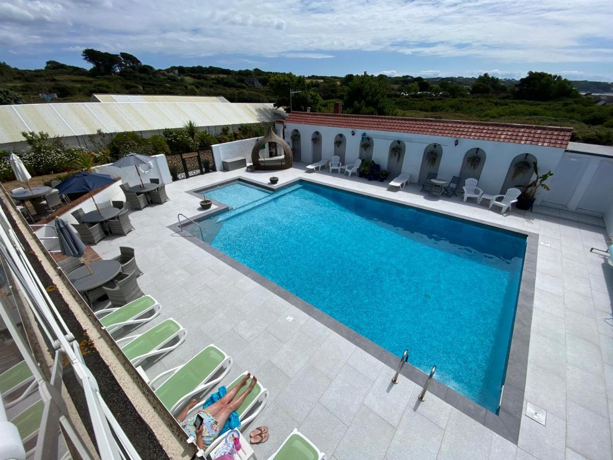 Beau Vallon Holiday Apartments Saint Peter Eksteriør bilde